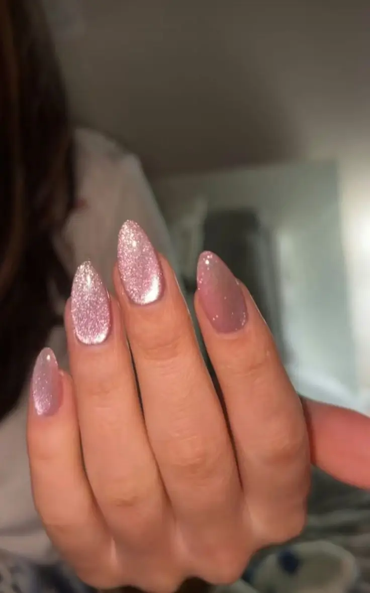 cat eye nails 2026 Pink Sugar Crush With Light Dust