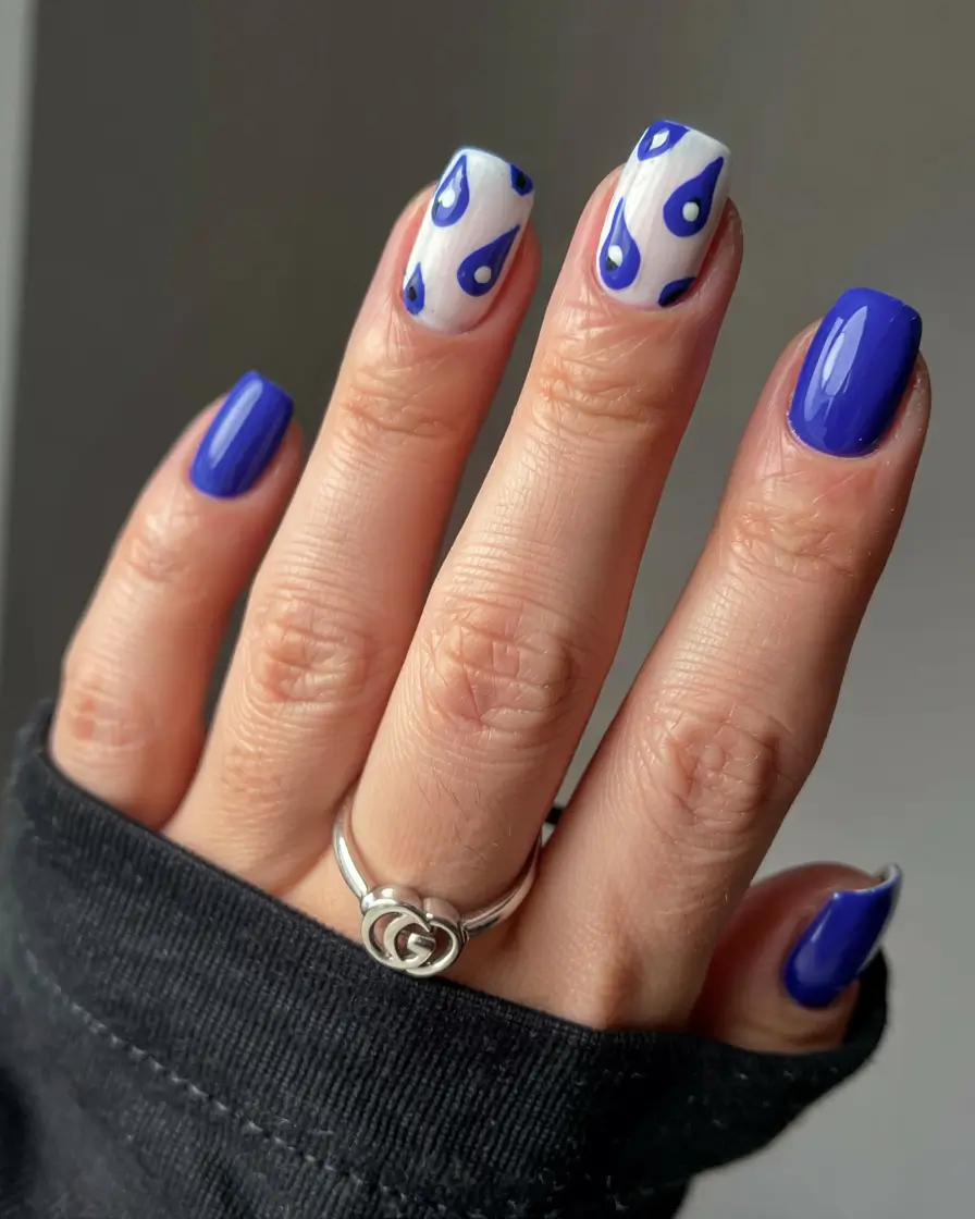 short nails 2026 Indie Pop Dots and Royal Blue