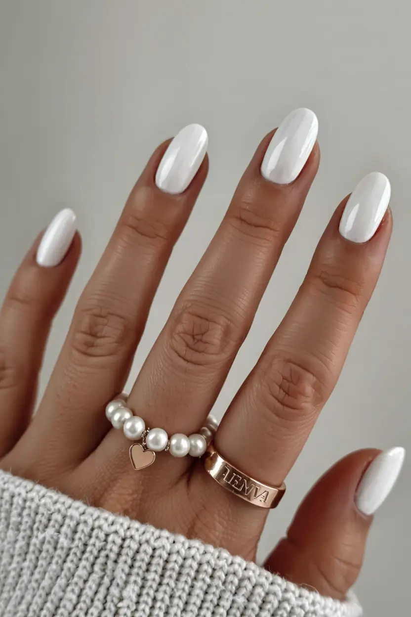 white nails 2026 Minimal Pearl Shine