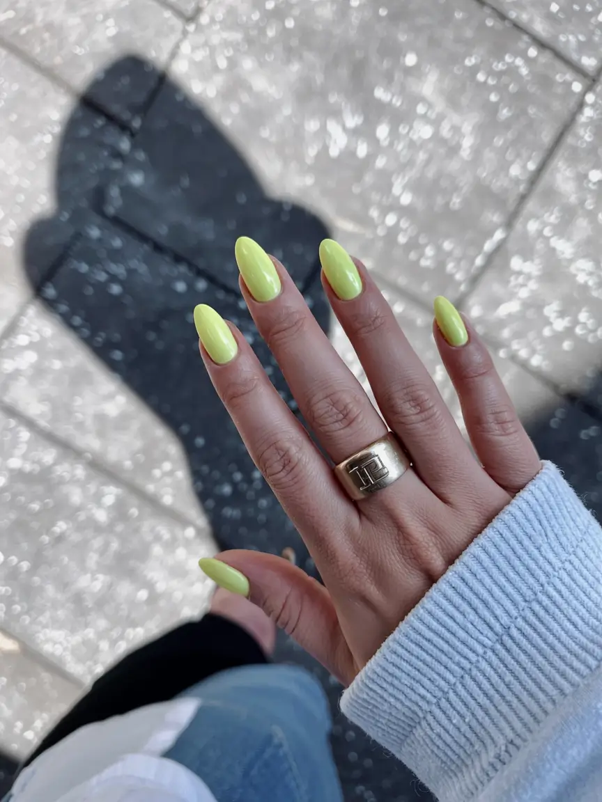 yellow nails 2026 Lime Sorbet Shimmer on the Sidewalk