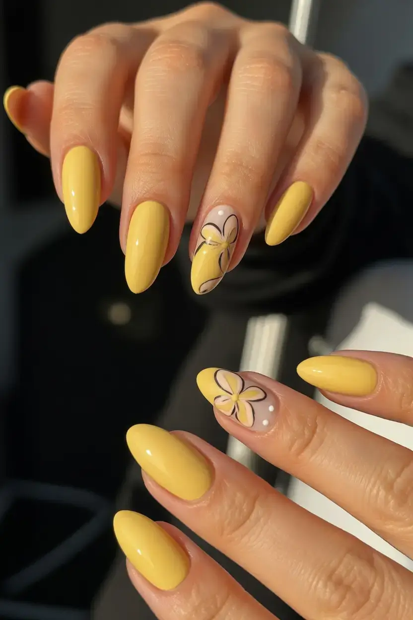 creative spring nail inspo 2026+Sunshine Bloom with Graphic Detail