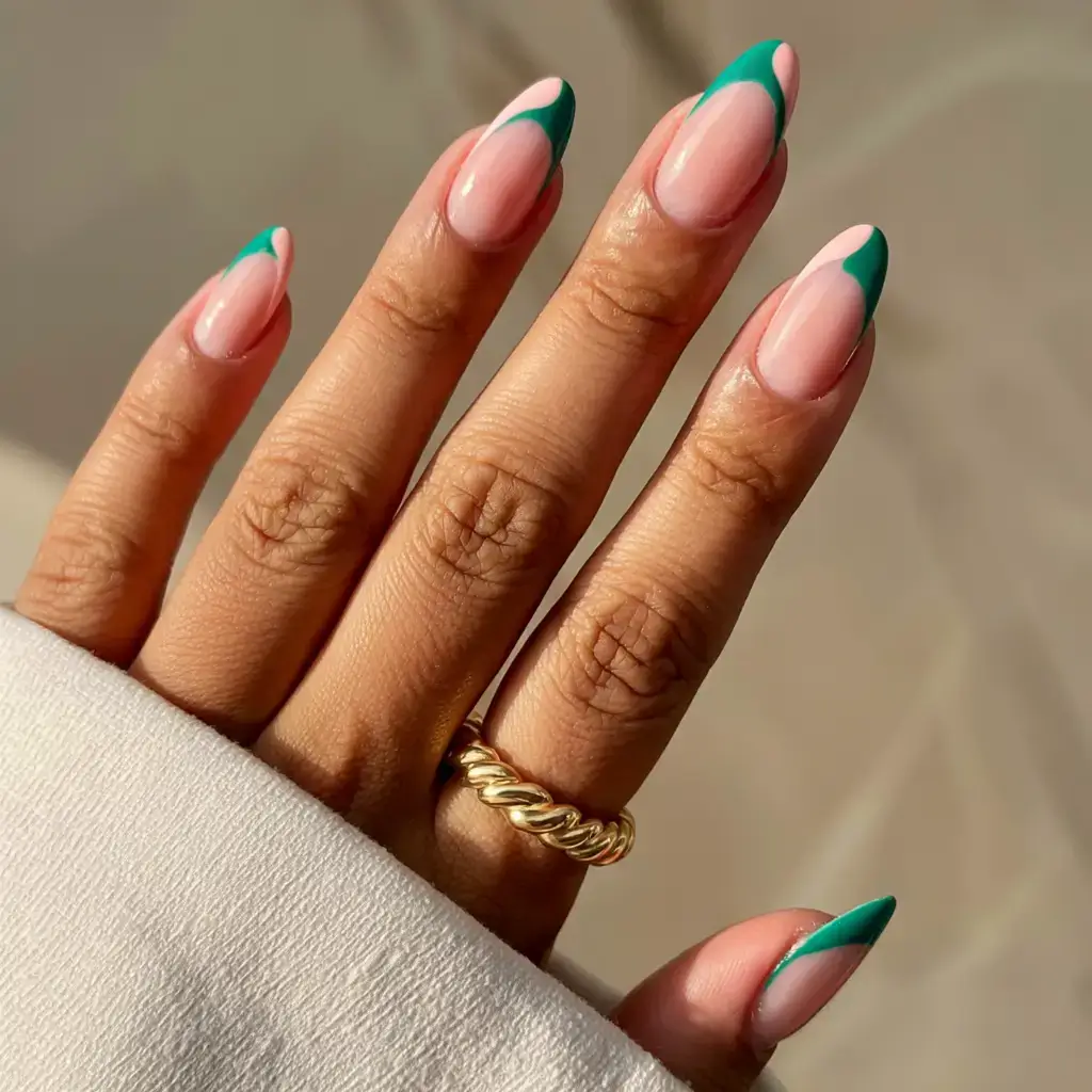 march nails design 2026 Art-Deco French