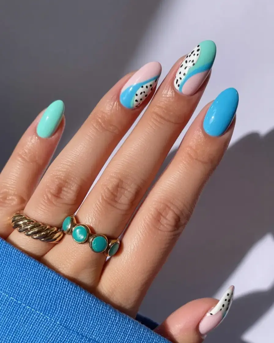 vibrant spring gel nails 2026 Blue Crush Layers