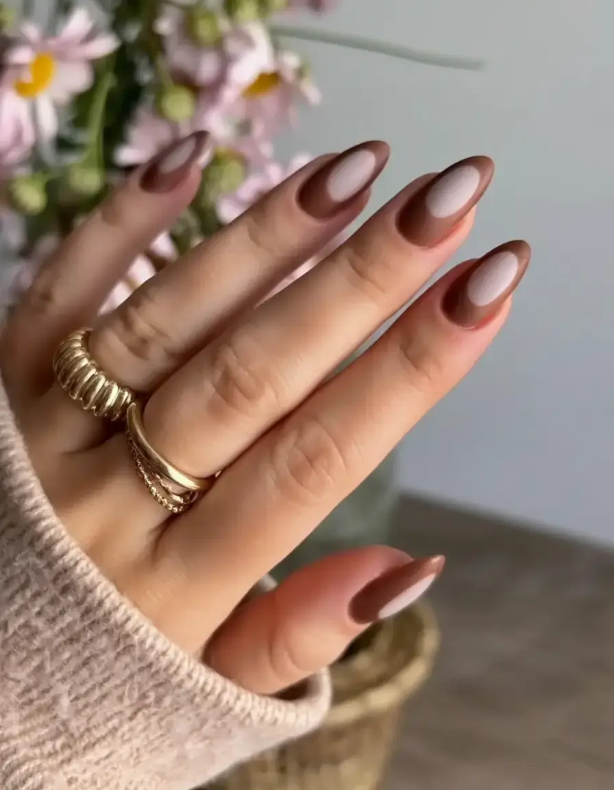 beautiful spring aura nails 2026 Mocha Aura Nails with a Soft Center Glow
