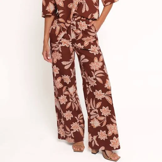 Petal & Pup Women's Samira Floral Cotton Blend Wide Leg Pants