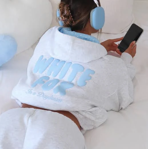 Daydreamers Nadia Oversized Hoodie