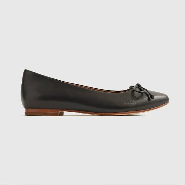 Women's Italian Leather Pointed Bow Flat in Black