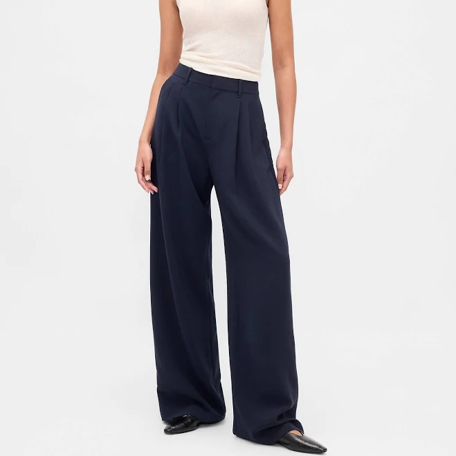 Gap Women's 365 High Rise Pleated Trousers