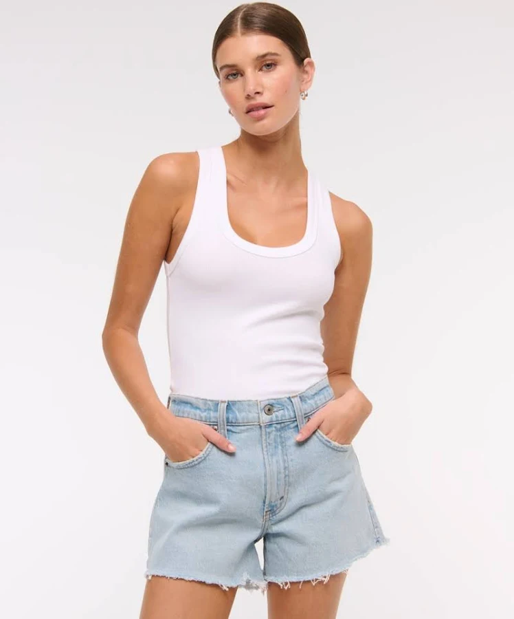 shorts Abercrombie & Fitch Women's High Rise 90s Cutoff Shorts Abercrombie & Fitch $16.97