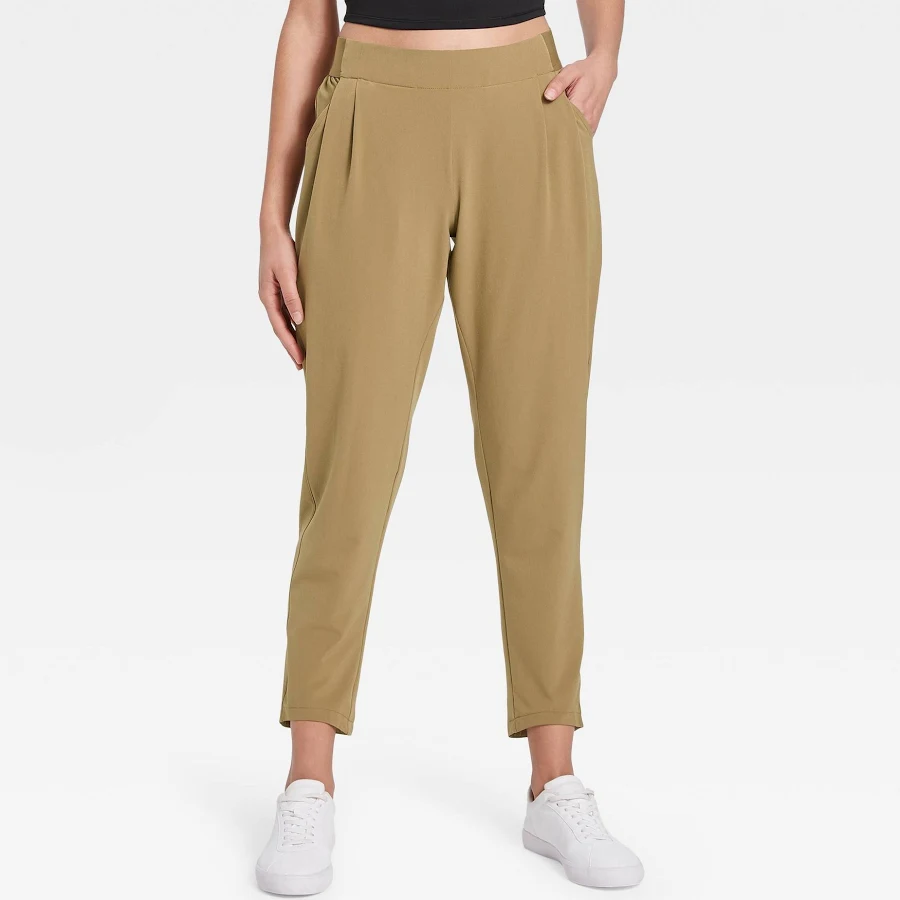 joggers All in Motion Women's High-Rise Stretch Woven Jogger Pants eBay $9.99