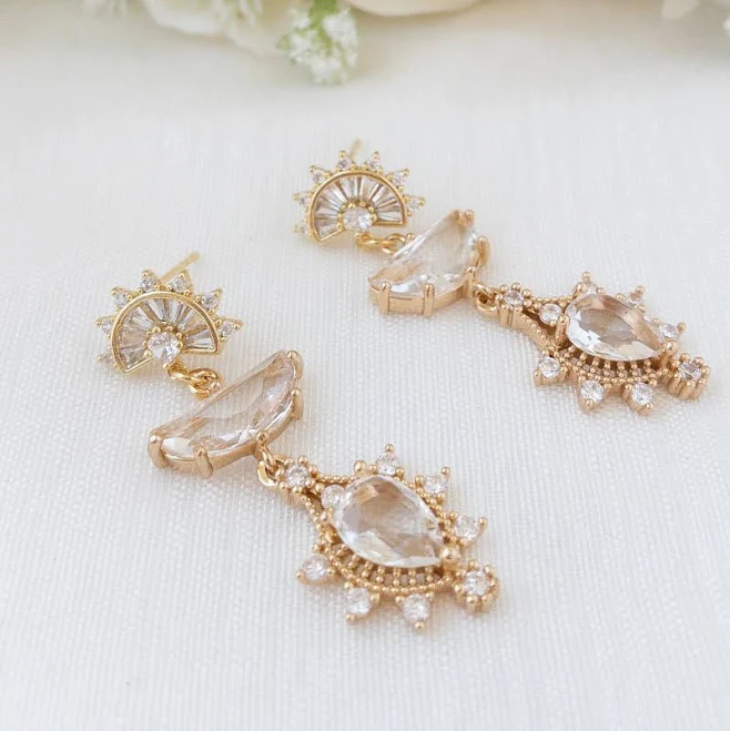 accessory Art Deco Crystal Earrings Etsy - YsmDesigns $62