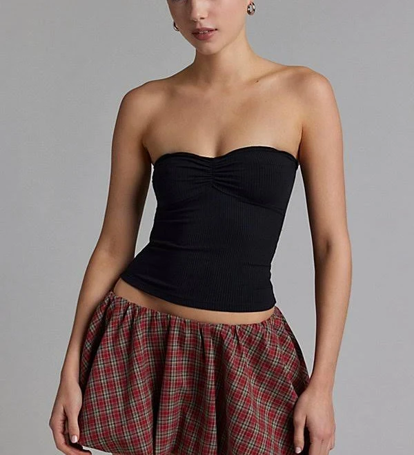 tube top BDG Carla Sweetheart Neckline Ribbed Knit Tube Top Urban Outfitters $19