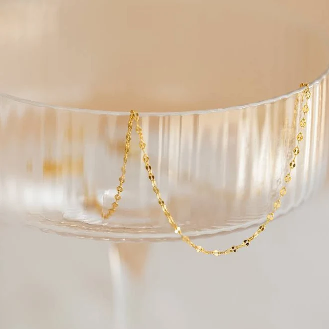 accessory Caitlyn Minimalist Dainty Oval Mirror Chain Necklace in 18K Gold Caitlyn Minimalist $29.6