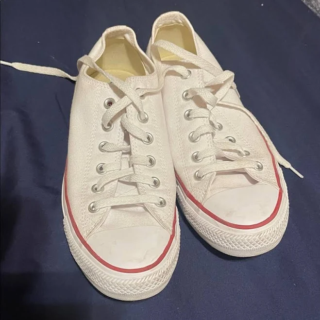 shoes Converse Shoes | Converse White Canvas Sneakers With Red Accents | Color: Red/White | Size: 10 | Darlenecarmon's Closet Poshmark $20