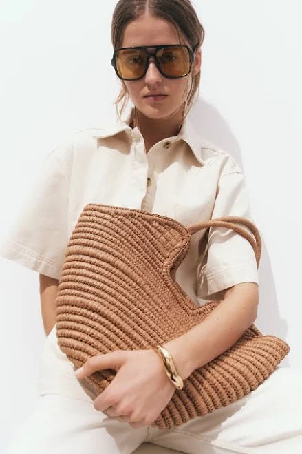 bag H&M Ladies Straw Shopper H&M $49.99