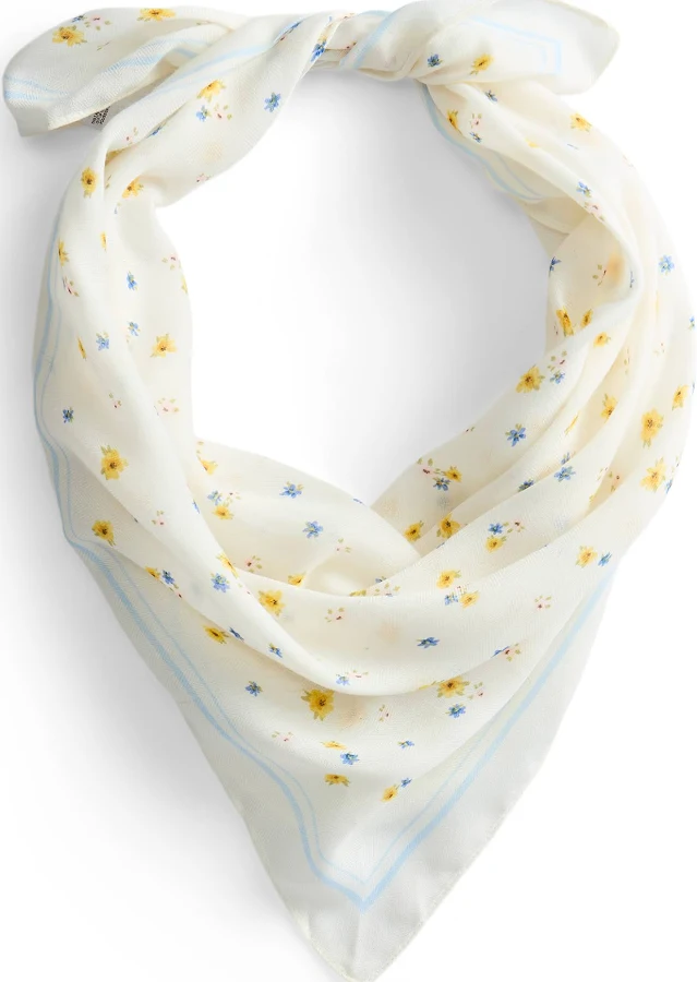 accessory No Boundaries Women's Versatile Printed Bandana Walmart $6.97