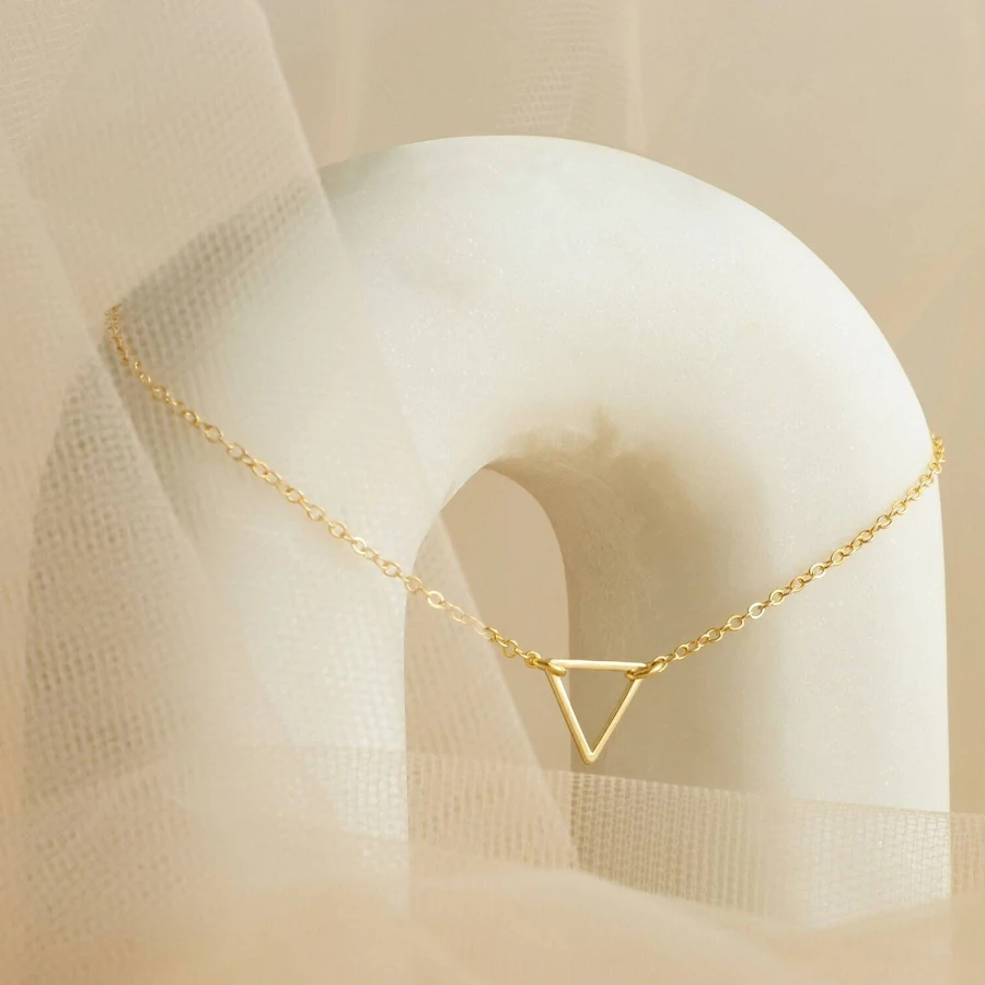 accessory Tiny Triangle Gold Plated Necklace Etsy - vivominimalist $15.4