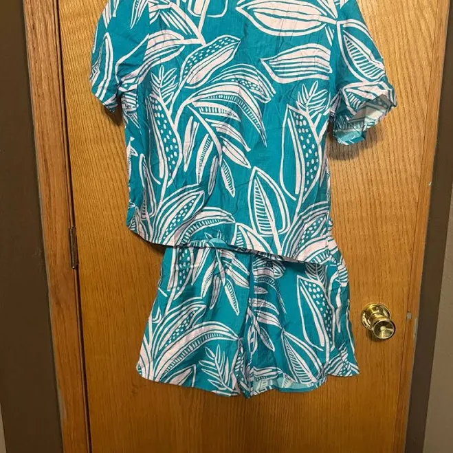 matching set Turquoise & Pink Tropical Print Short Set Size Small - Women | Color: Turquoise/Pink/White | Size: S Mercari $20