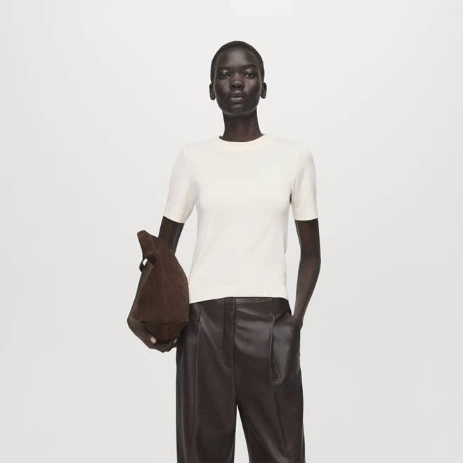 top Woman MANGO Short-sleeved fine-knit sweater shop.mango.com $45.99