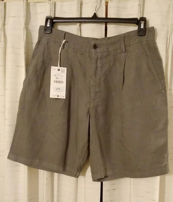Zara Pleated Front Bermuda Short Side Pockets Size 40 Olive