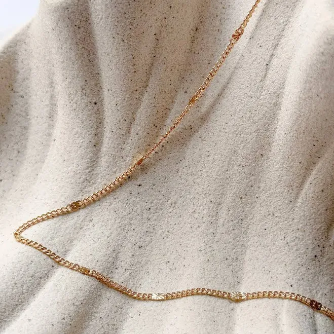 Matte Jewelry Ouro Gold Plated Delicate Chain Necklace
