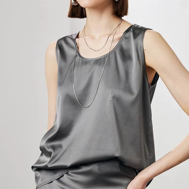 Stretch Silk Sleeveless Crewneck Tank Blouse