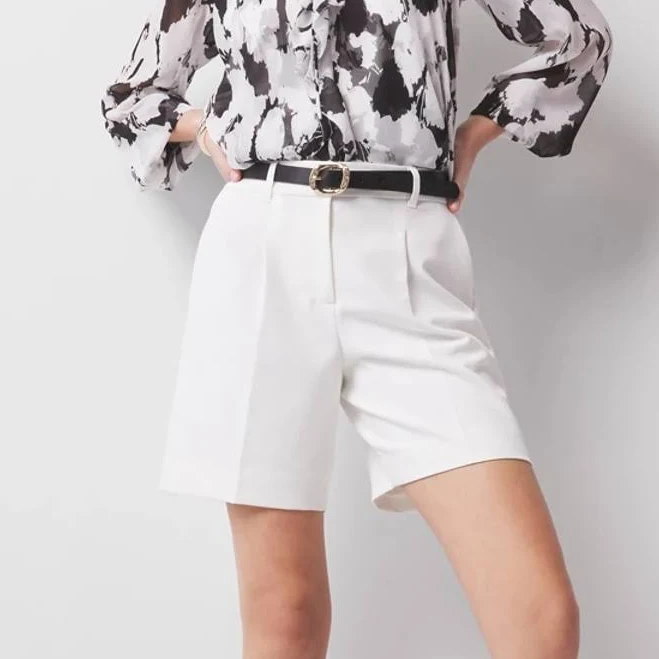 White House Black Market Women's Pleated Tailored Shorts