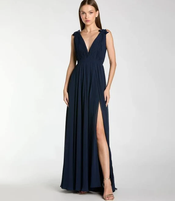 Ieena for Mac Duggal Women's Sleeveless Pleated Chiffon V-