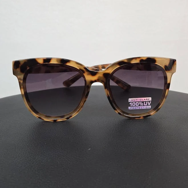 Oversized Cat Eye Sunglasses