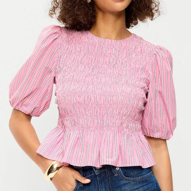 Old Navy Women's Puff Sleeve Peplum Smocked Top