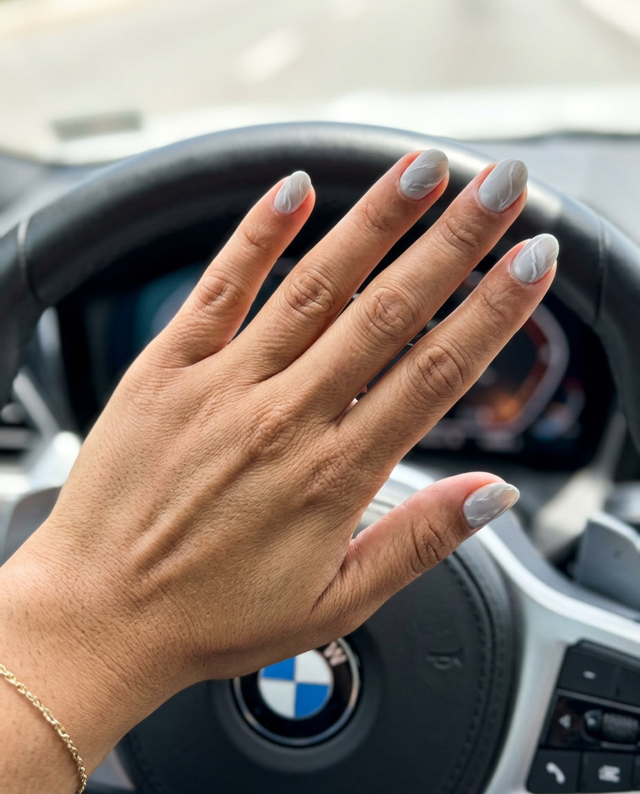 Light grey marble soft square nails for wedding guest outfits, perfect for summer wedding nails 2026. Sophisticated and modern.