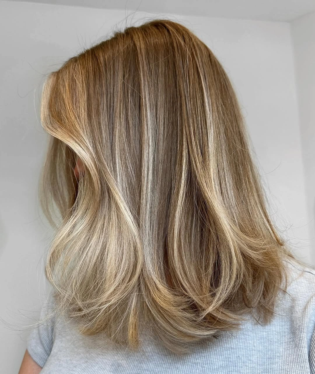 babylights hair ideas Golden Honey Babylights That Brighten Every Layer