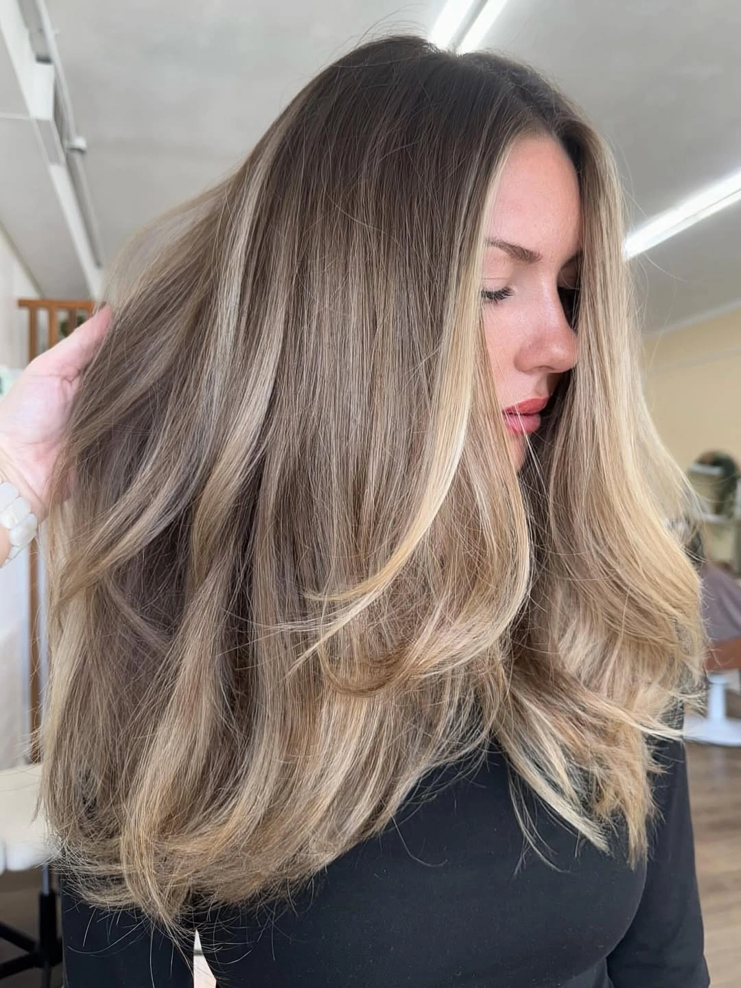 babylights hair ideas Creamy Face-Framing Babylights for Dimensional Brunettes