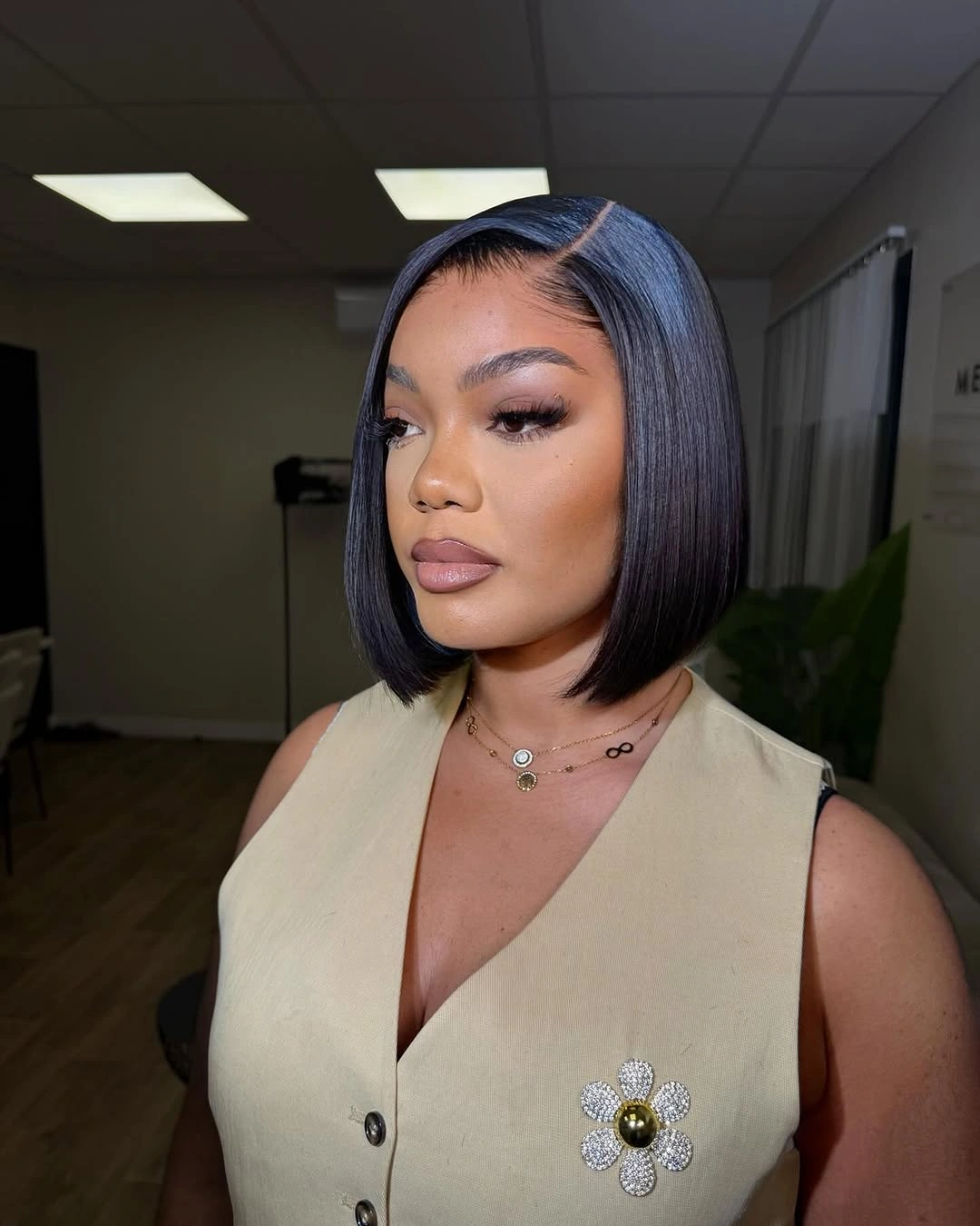 bob hairstyles for black women Sleek Side-Part Bob That Never Goes Out of Style