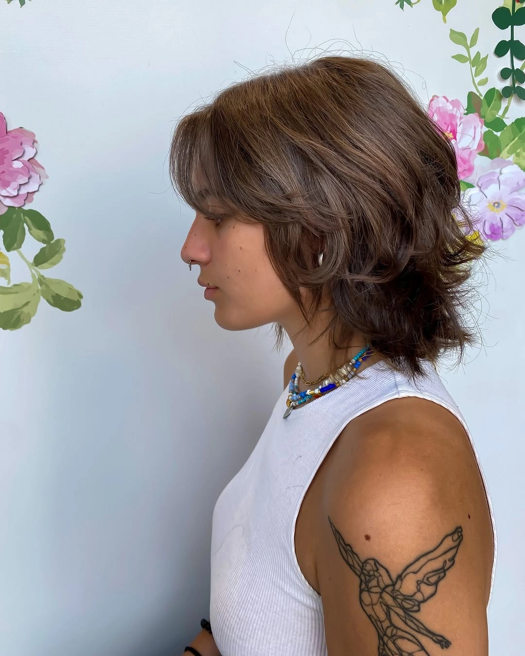 choppy medium layered hair Soft Feathered Layers With Vintage Charm