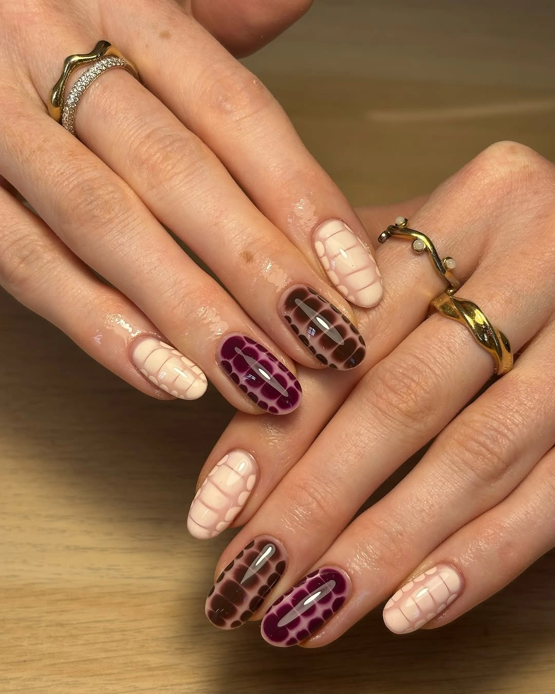 Fall acrylic nails 2026 Textured Sweater Nails With Rich Chocolate Crocodile Accents