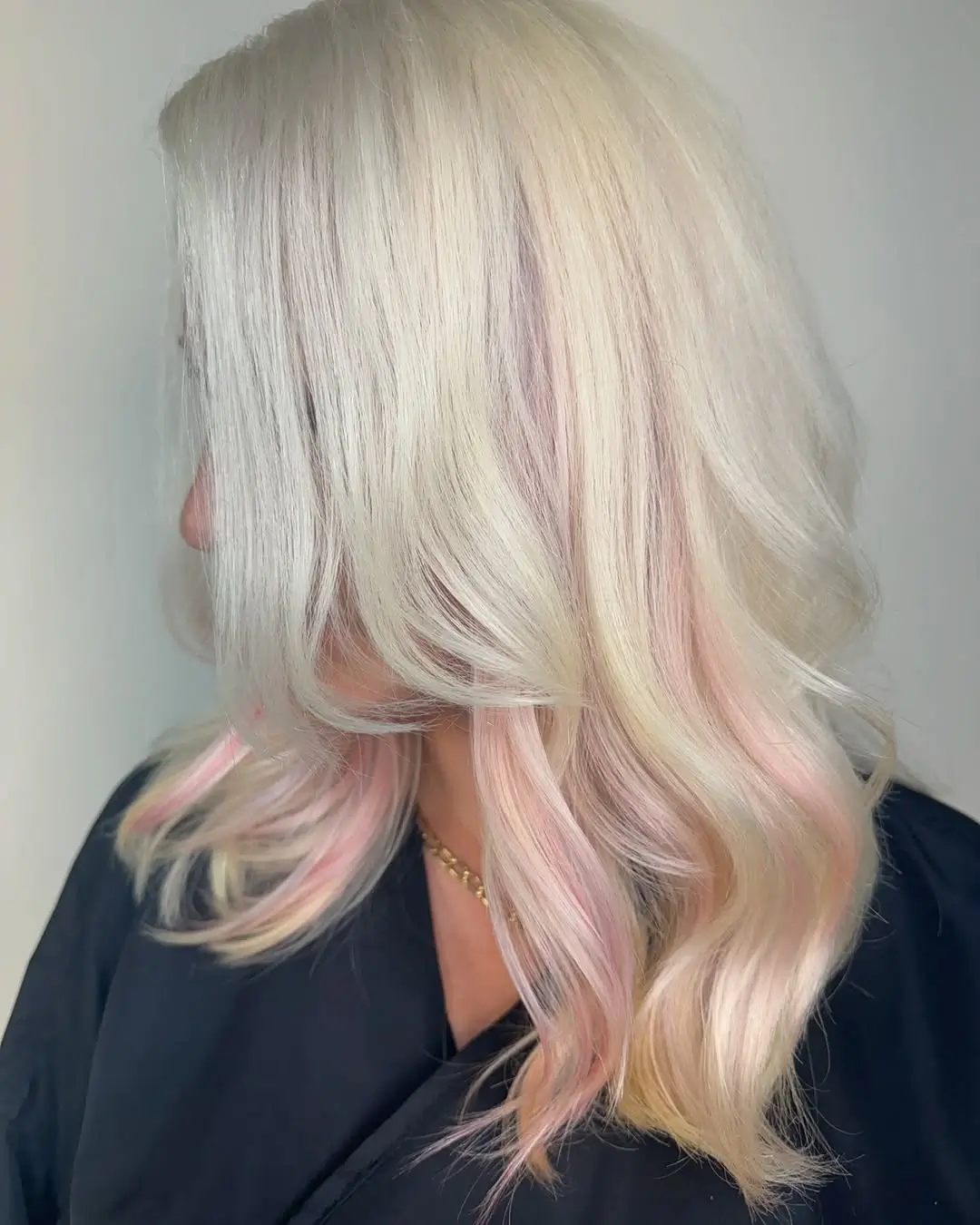 Fall blonde hair colour 2026 Platinum Blonde With Hidden Blush Pink Accents
