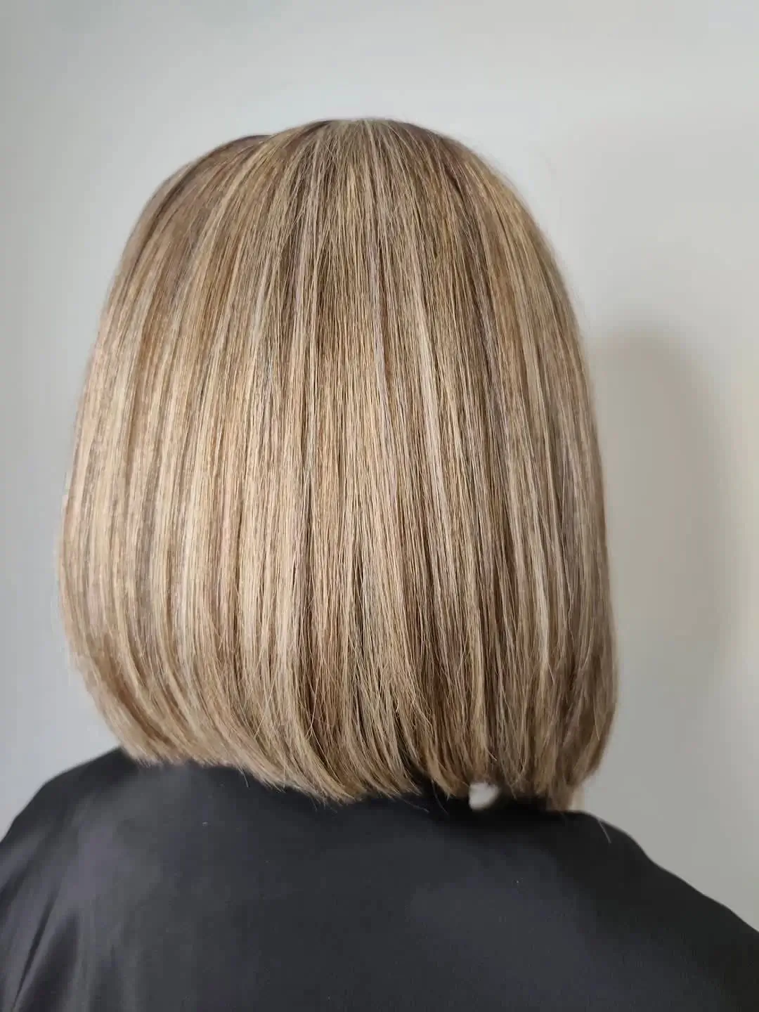 Fall blonde hair colour 2026 Classic Sandy Blonde Bob With Soft Dimension