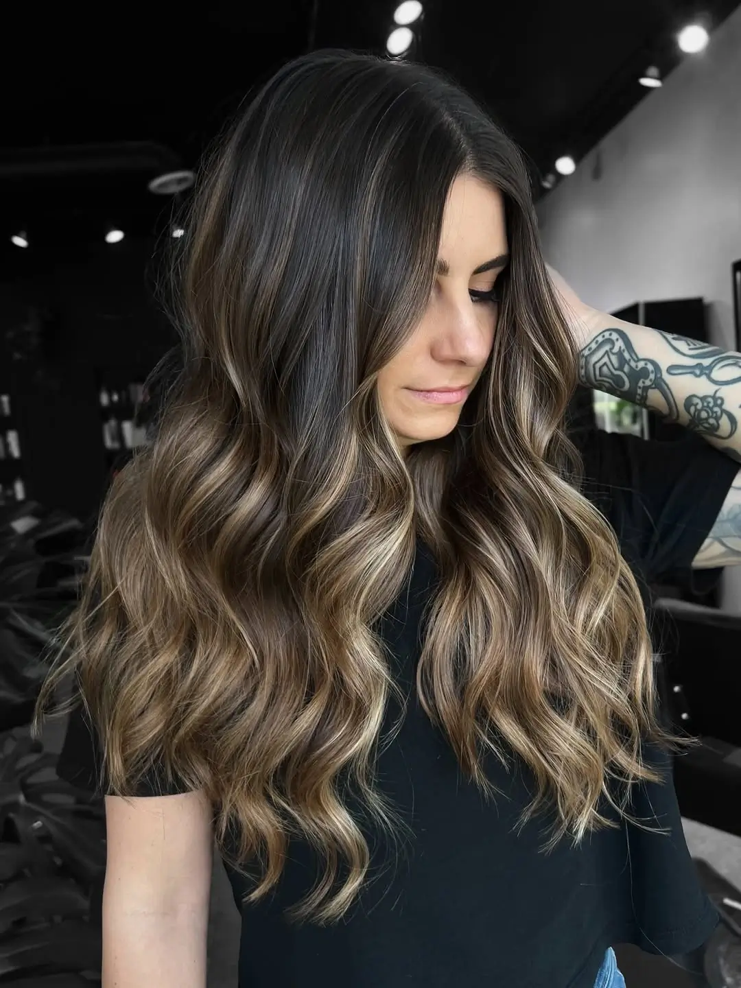 Fall brunette hair colour 2026 Soft Beige Brunette Balayage with Bright Face-Framing Highlights