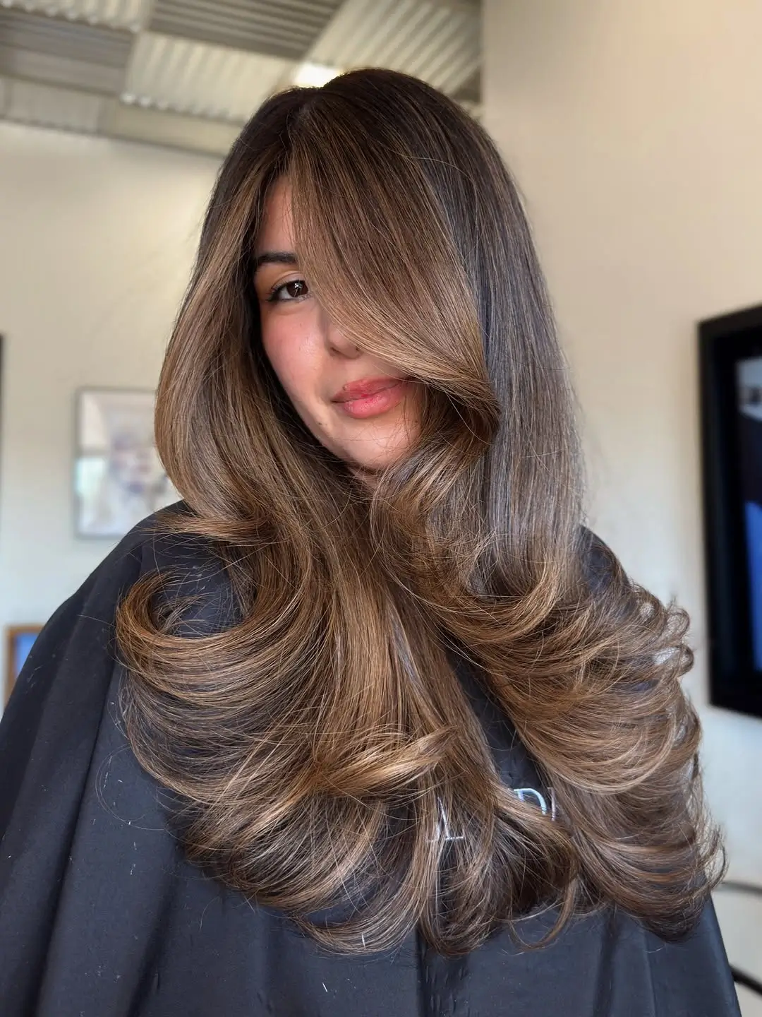 Fall brunette hair colour 2026 Soft Mushroom Brunette with Feathered Layers
