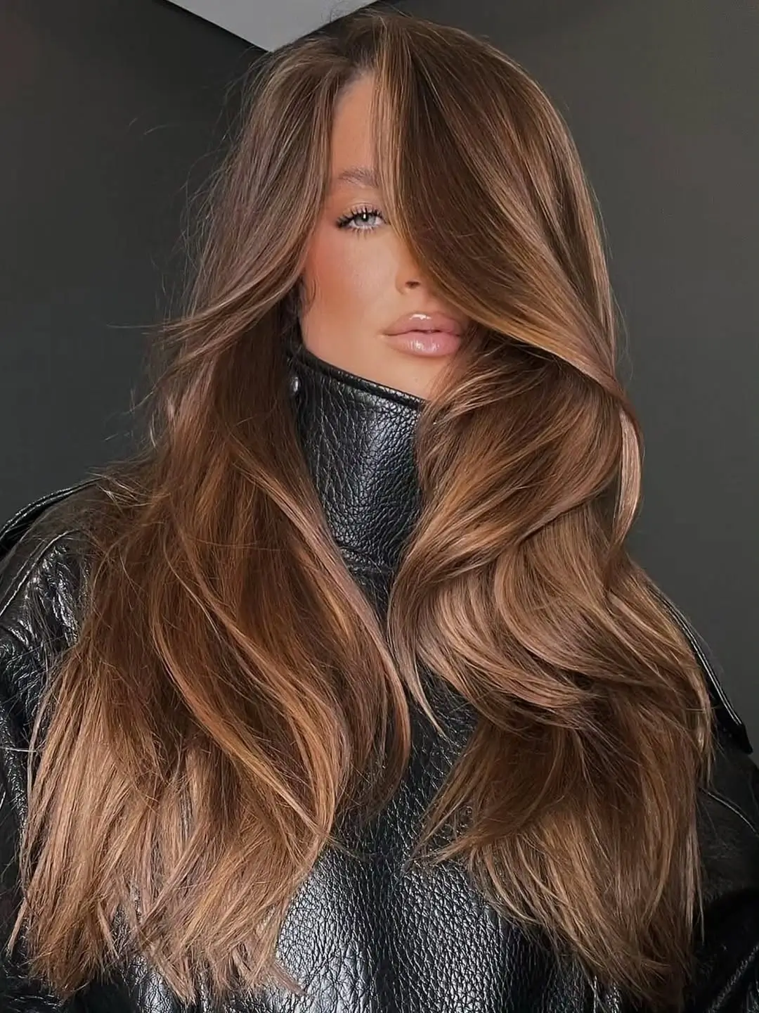 Fall brunette hair colour 2026 Luxury Cinnamon Brunette with Soft Money Piece