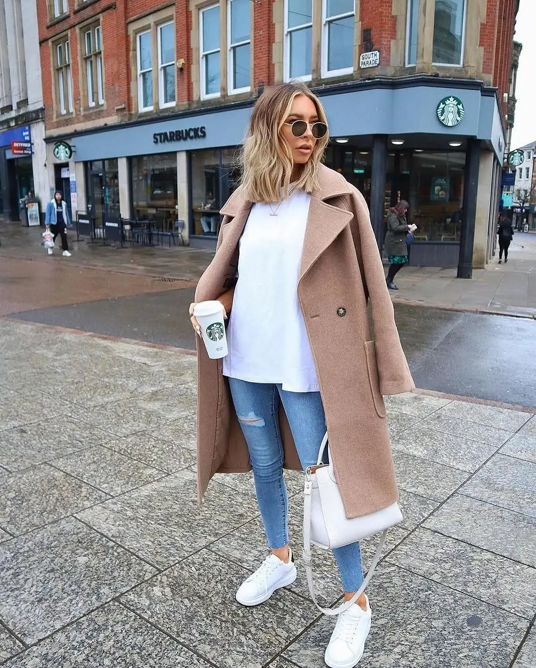 fall fashion trends 2026 Classic Camel Coats Never Lose Their Appeal