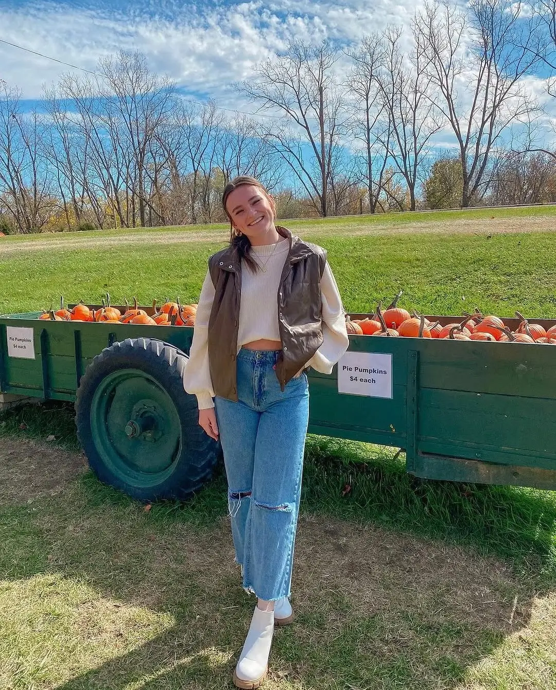 fall fashion trends 2026 Leather Vests Give Everyday Denim a Modern Upgrade