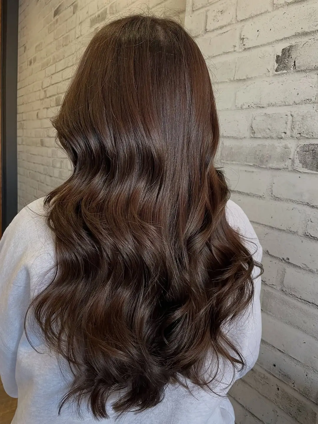 Fall hair colour ideas 2026 Classic Chocolate Brown With Glossy Espresso Depth