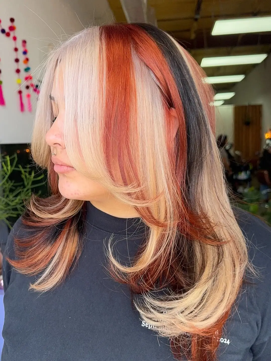 fall hairstyles 2026 Bold Color Block Layers with Modern Money Pieces
