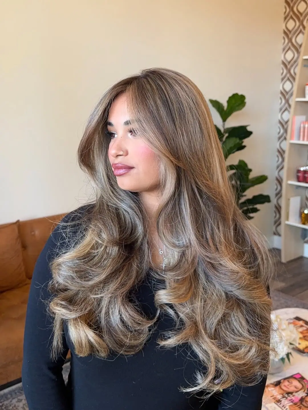 fall hairstyles for long hair 2026 Voluminous Butterfly Layers With Bright Blonde Money Pieces