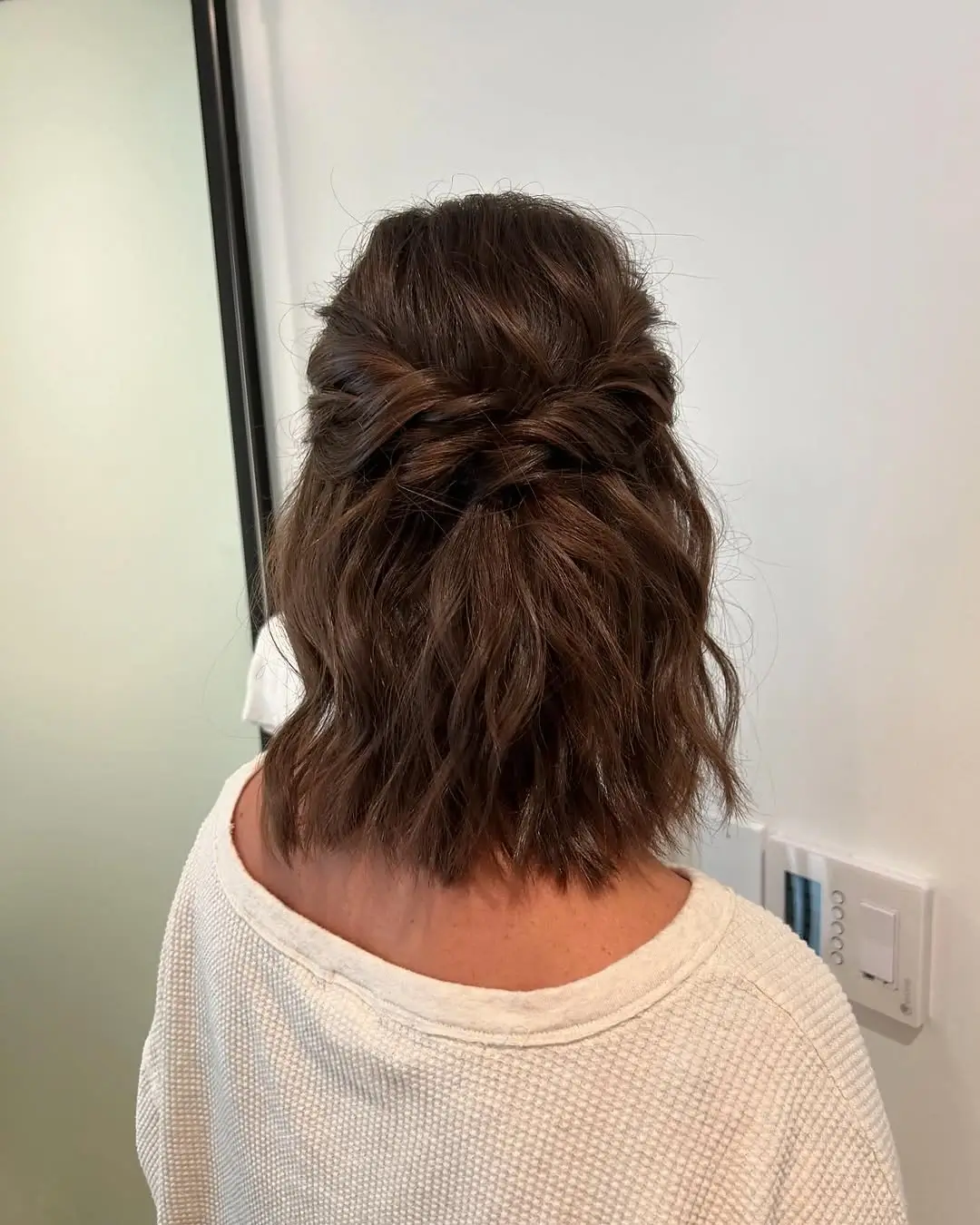 Fall hairstyles for short hair 2026 Relaxed Half Up Texture for Everyday Fall Style
