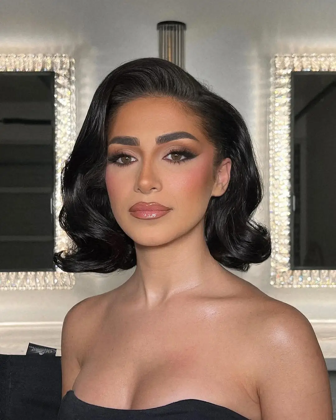 Fall hairstyles for short hair 2026 Old Hollywood Waves That Make a Short Bob Feel Timeless