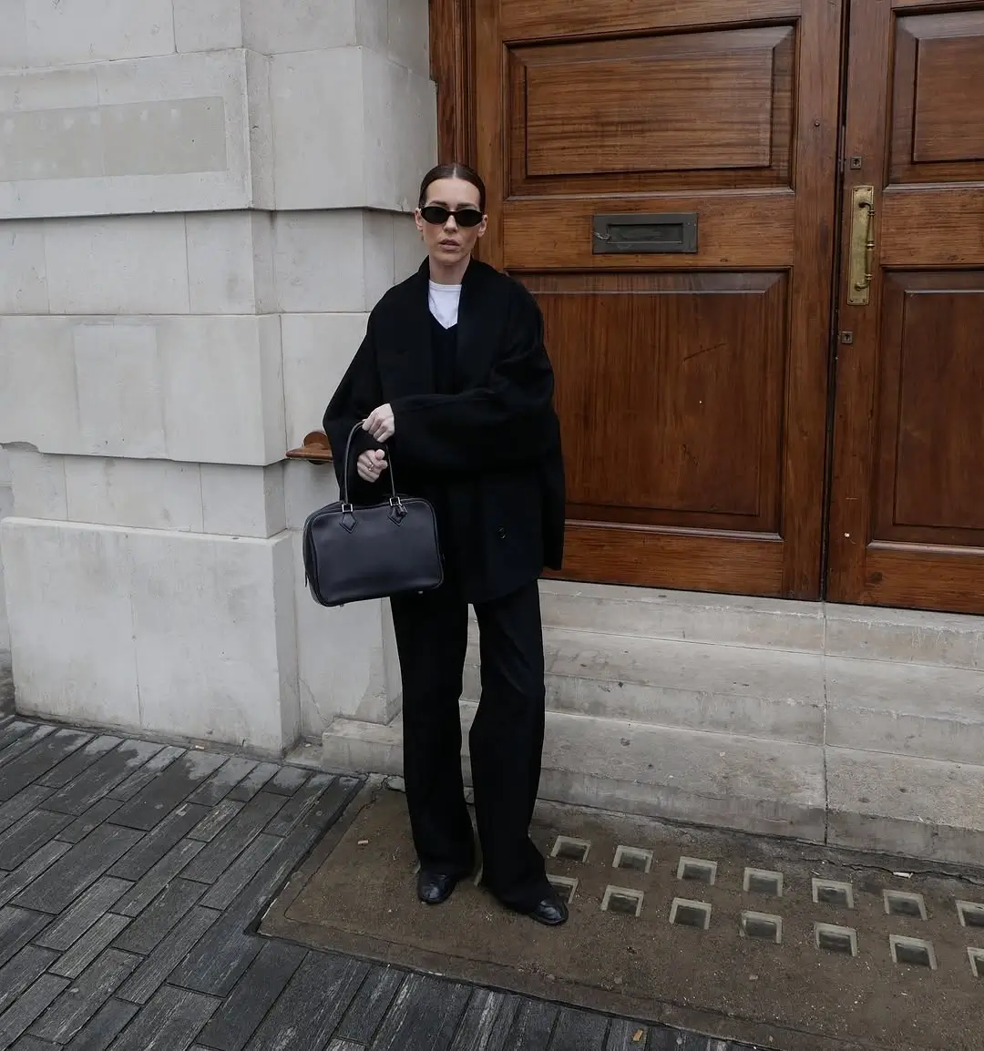 fall outfits with peacoat 2026 Minimal Black Layers That Feel Quiet Luxury Approved