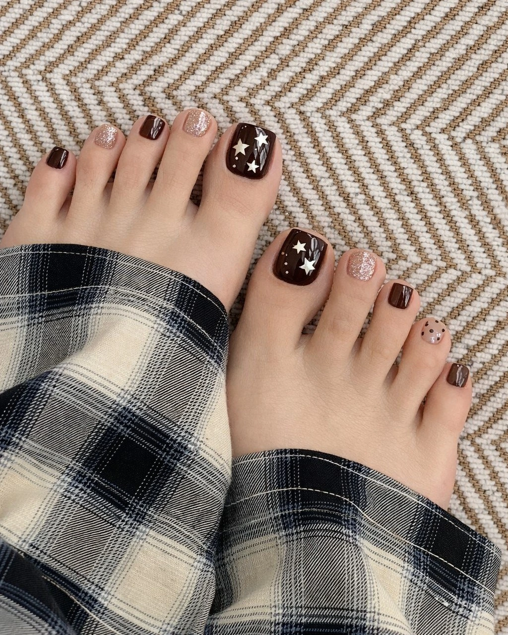 Fall pedicure ideas 2026 Chocolate Stars for Cozy Sweater Weather